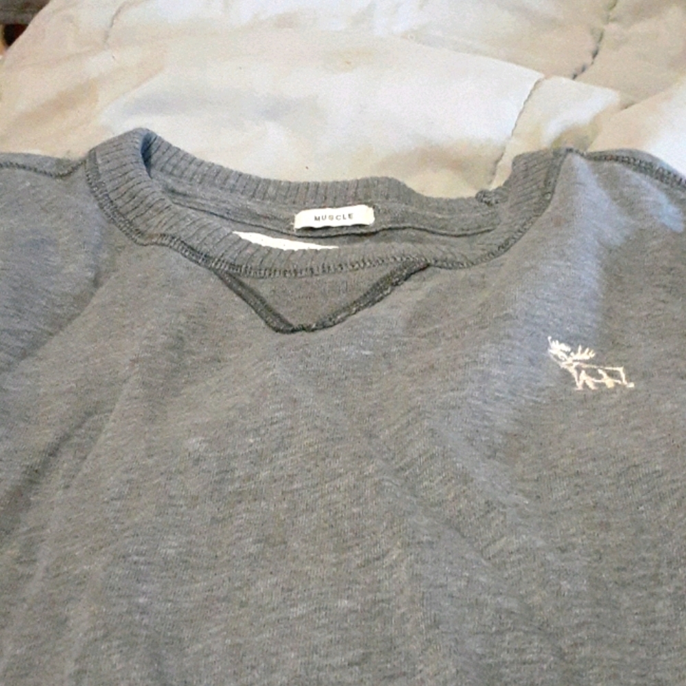 Men's long sleeve shirt